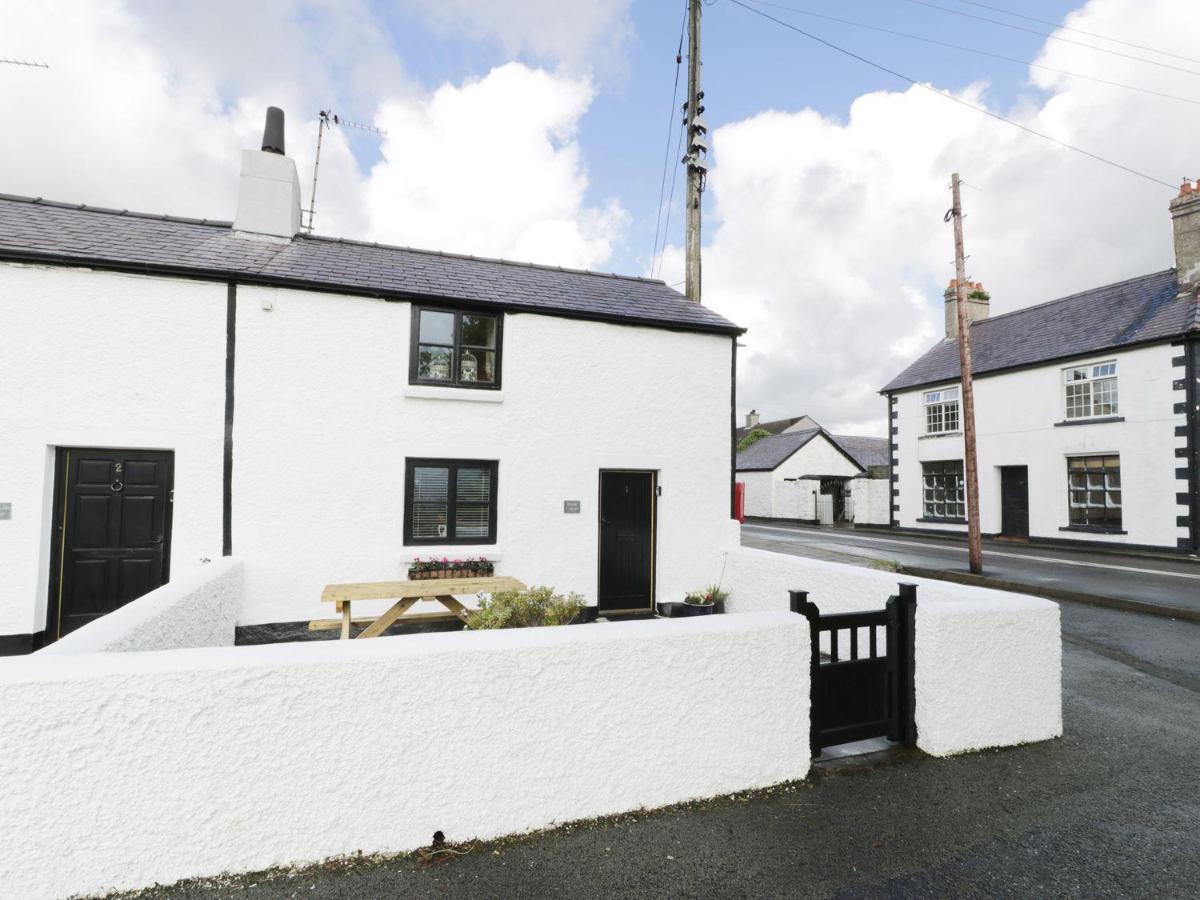 Menai Cottage Llanfairpwllgwyngyll Exterior photo